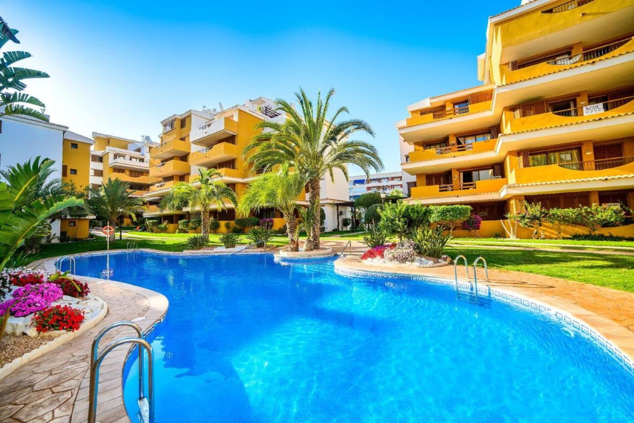 Apartamento La ENTRADA CLUB Torrevieja Exterior foto